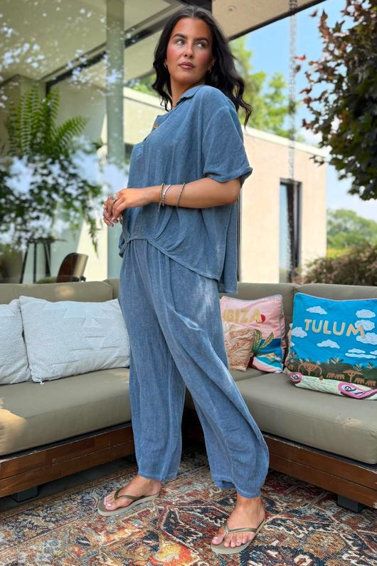 Lina Linen Blend French Tuck Blouse Washed Navy